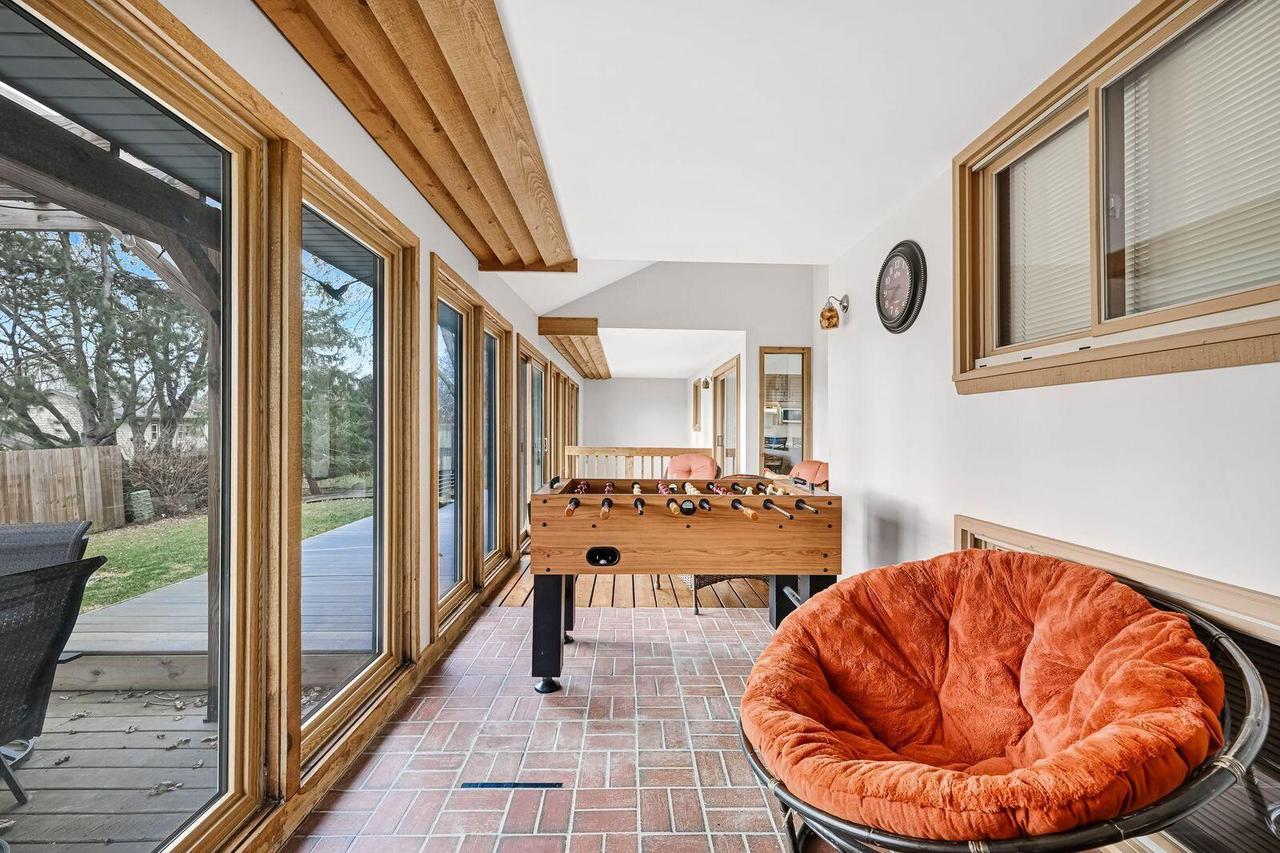 16285 West Mayflower DRIVE