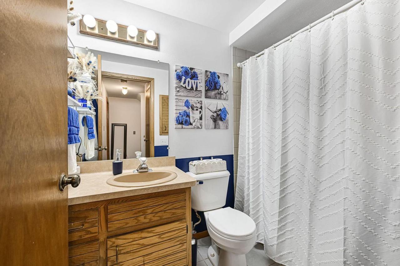 16285 West Mayflower DRIVE