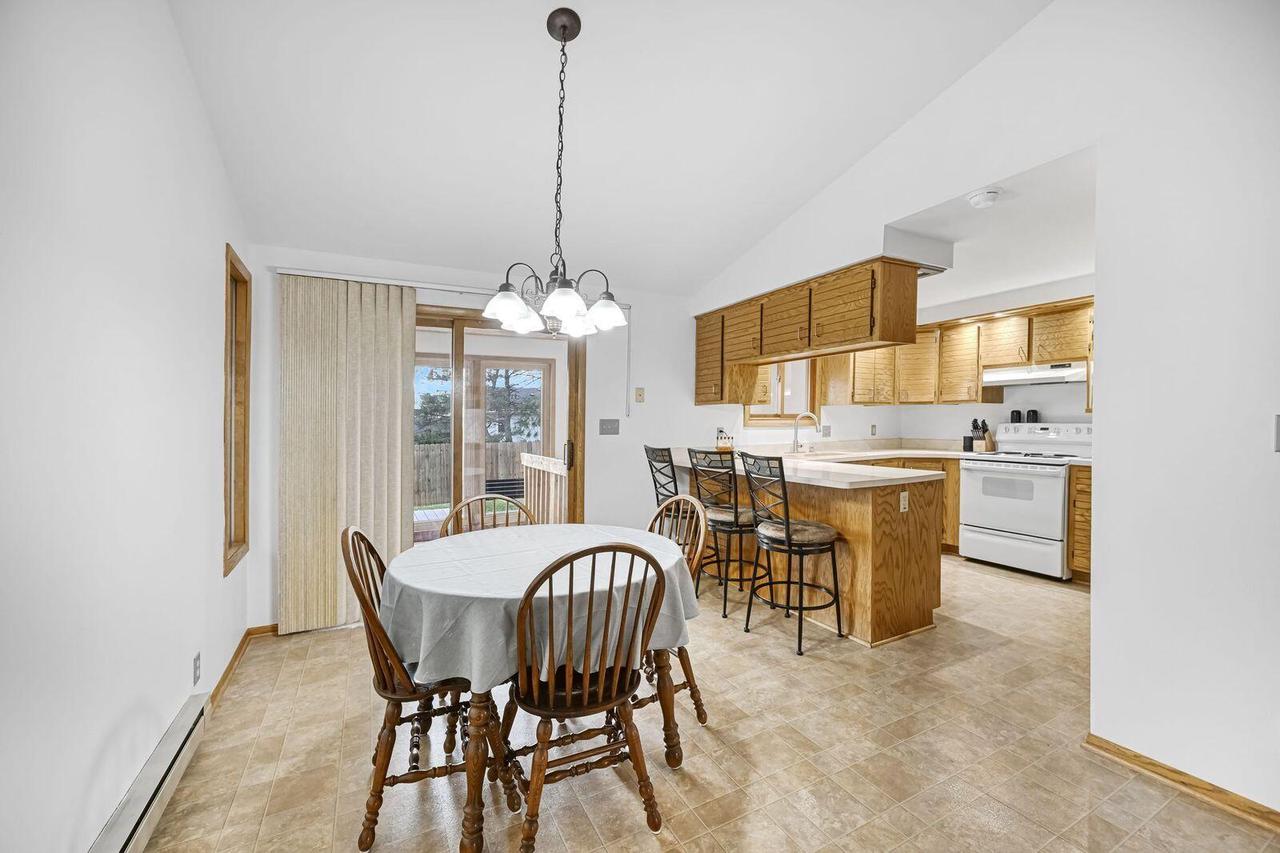 16285 West Mayflower DRIVE