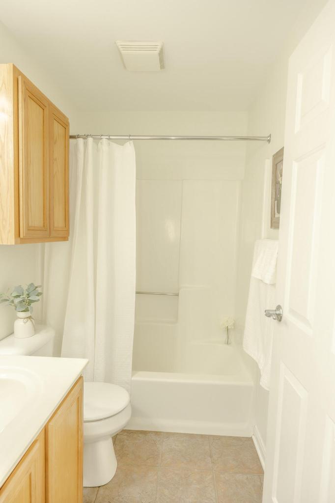 1108 North Milwaukee STREET 320