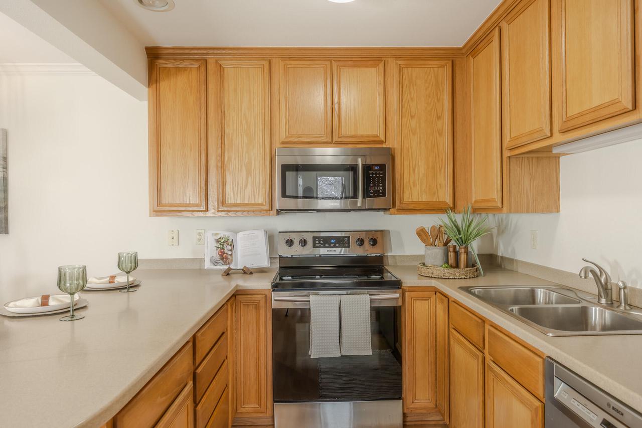 1108 North Milwaukee STREET 320