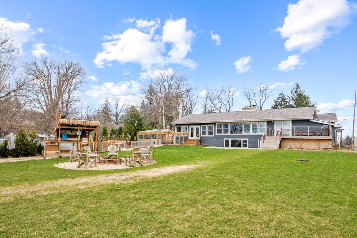 2530 North River ROAD