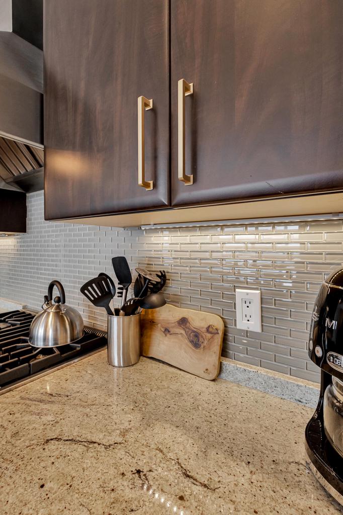 106 West Seeboth STREET 1203