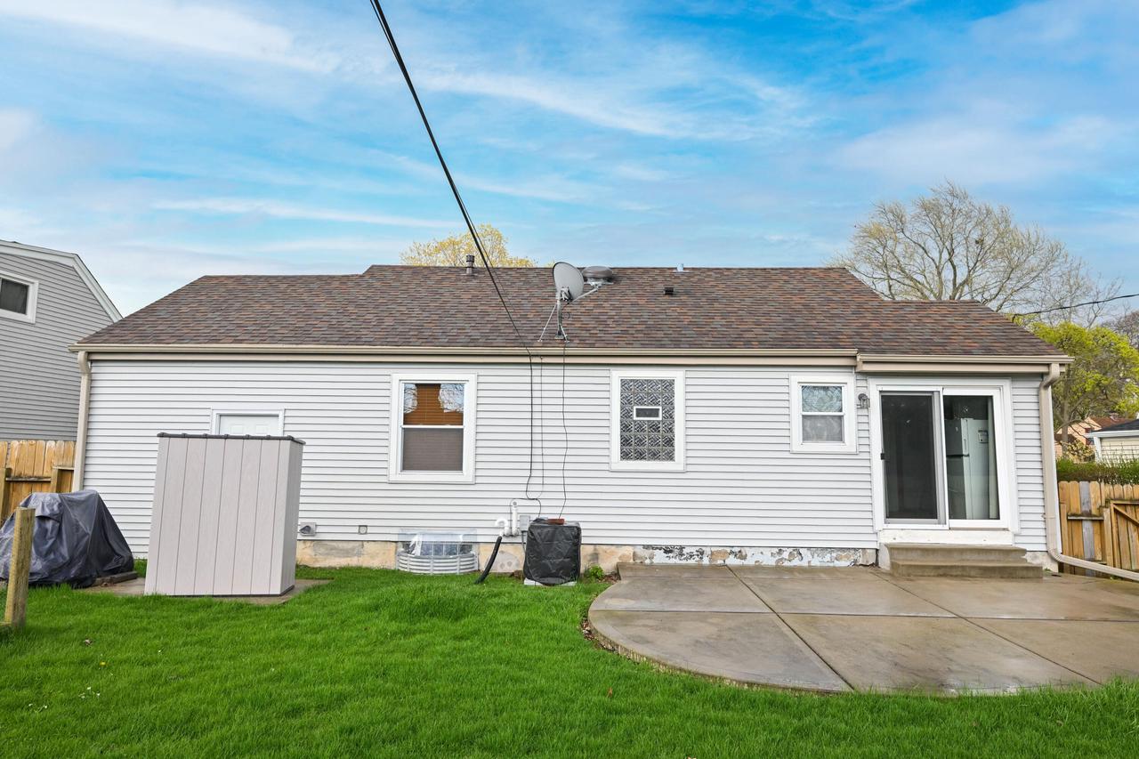 2627 South 75th STREET