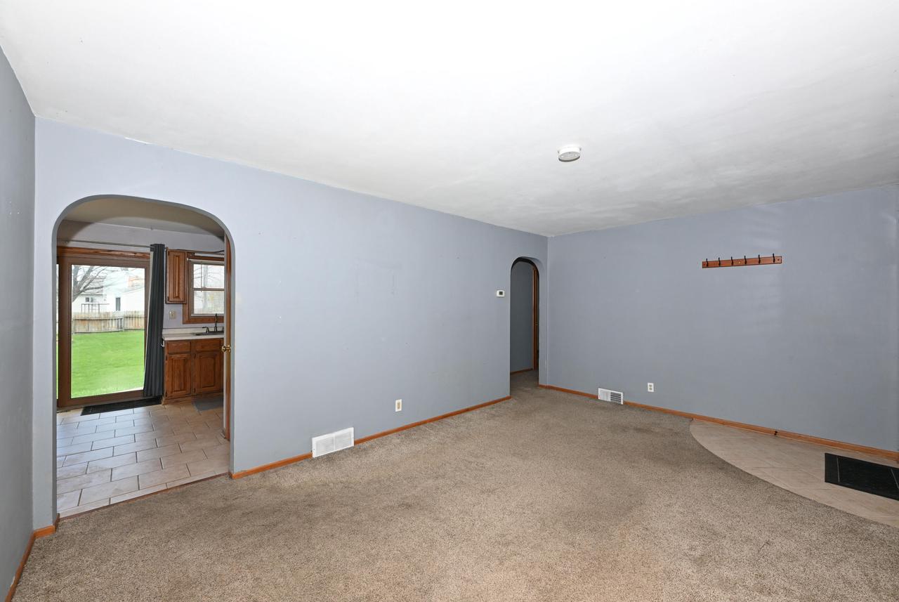 2627 South 75th STREET