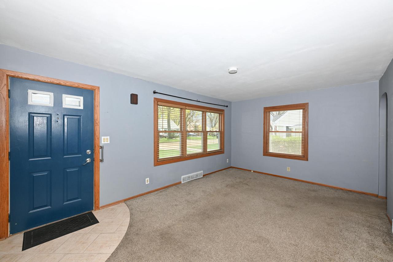 2627 South 75th STREET