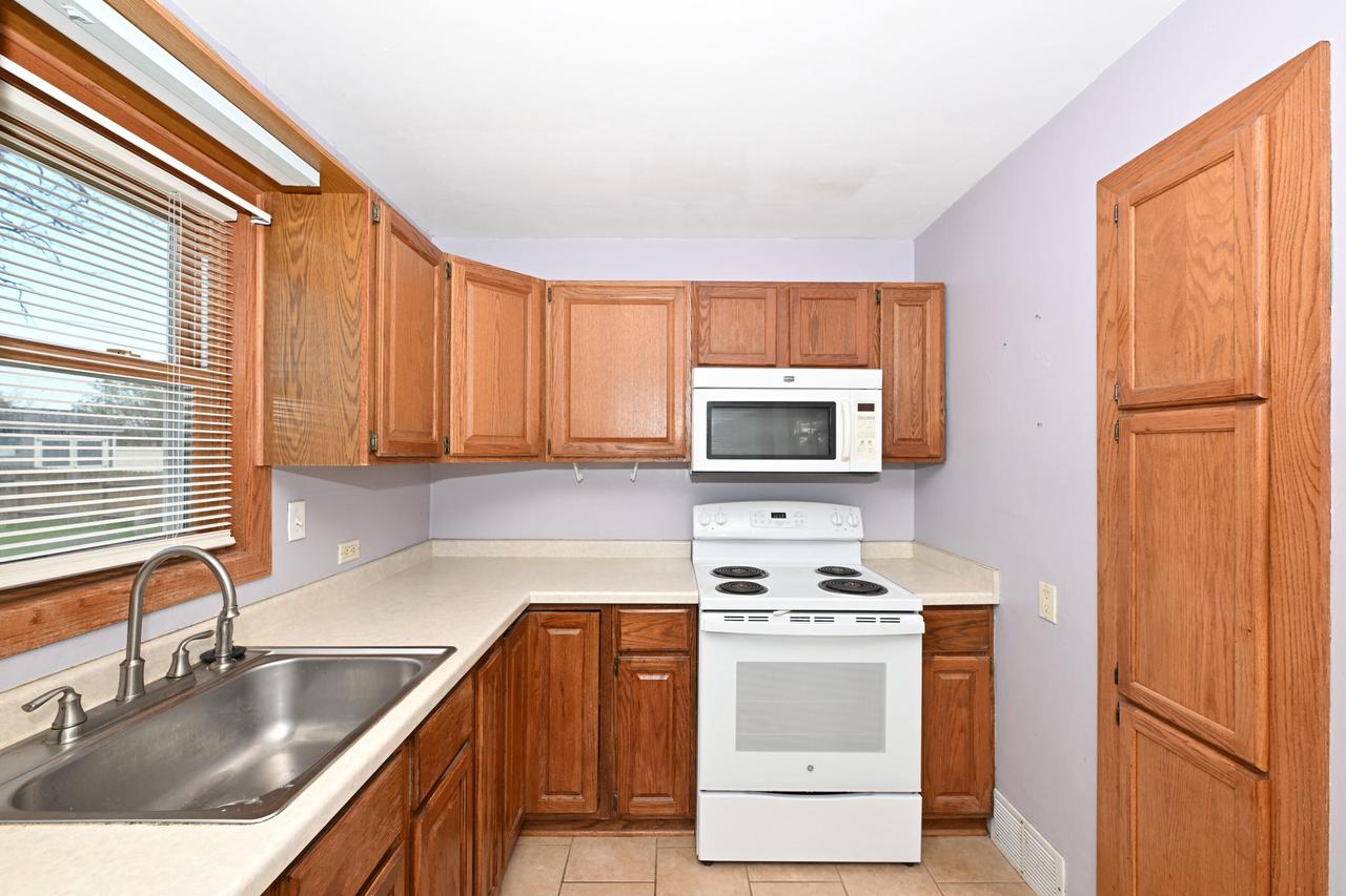 2627 South 75th STREET