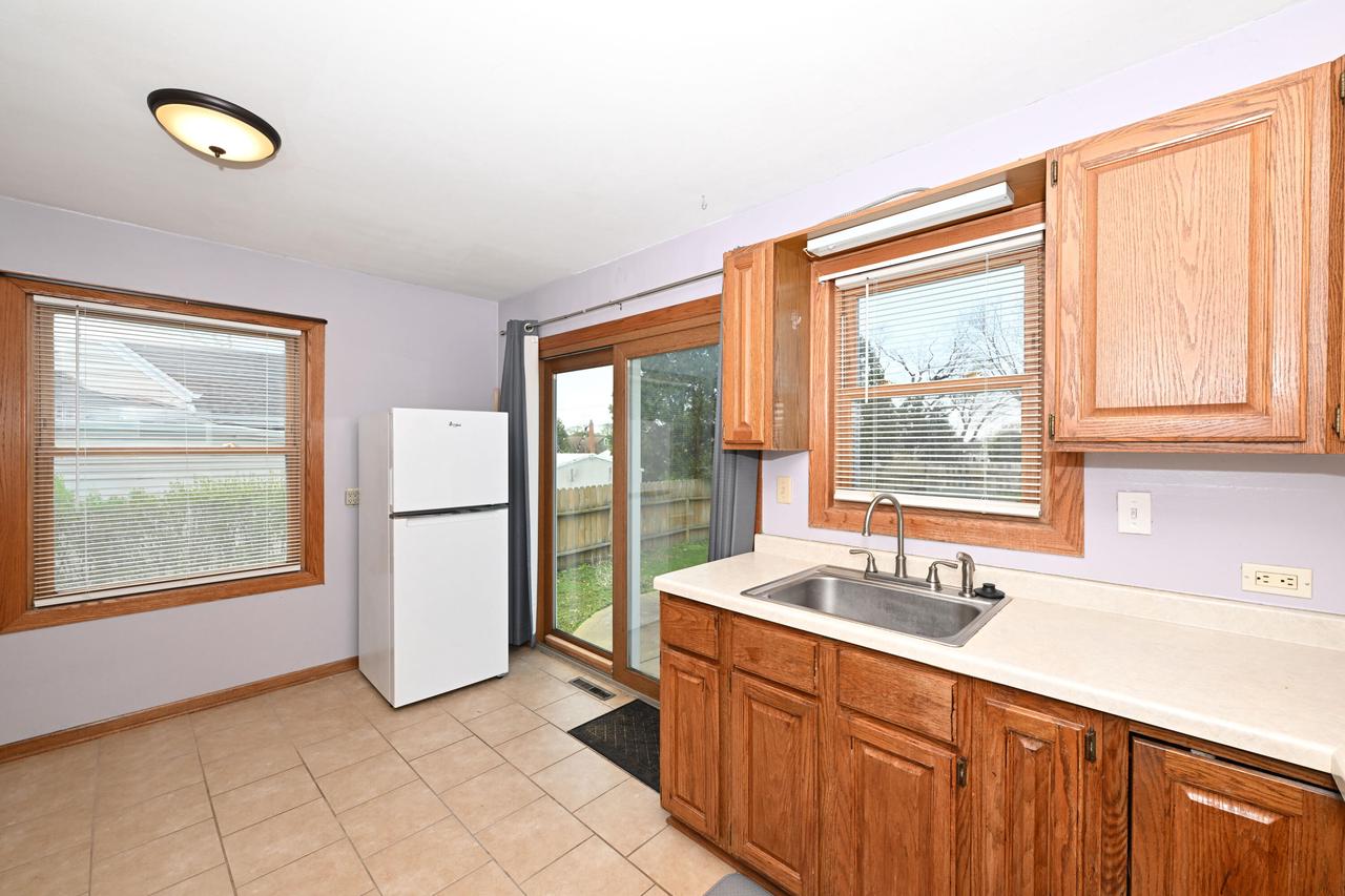 2627 South 75th STREET
