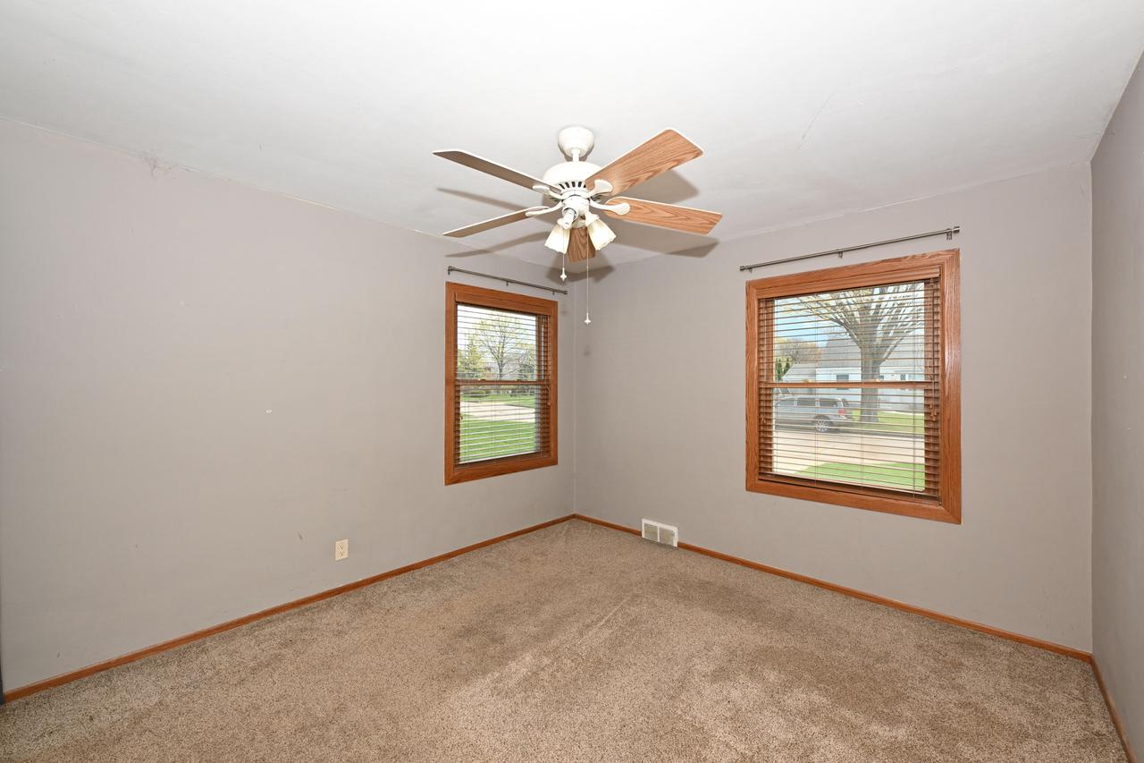 2627 South 75th STREET