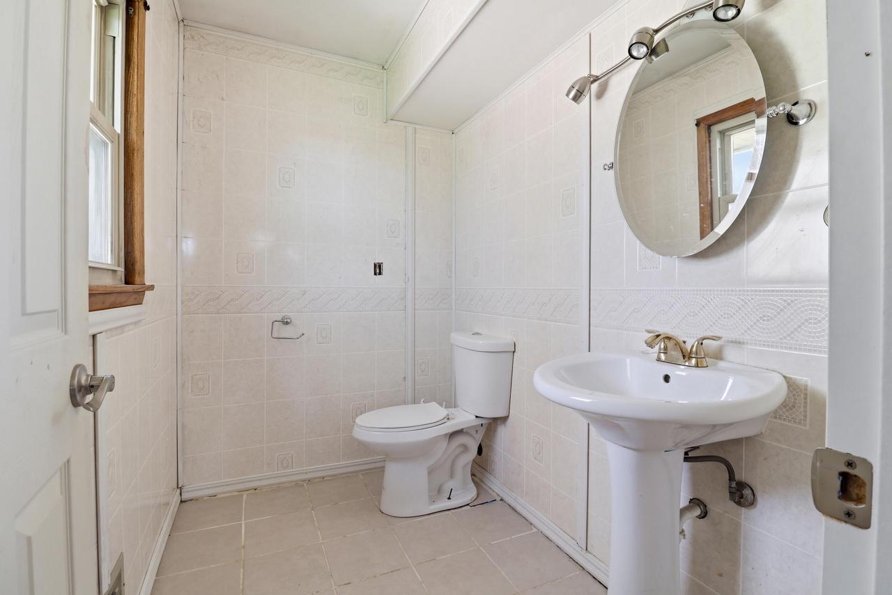 6731 South 111th STREET