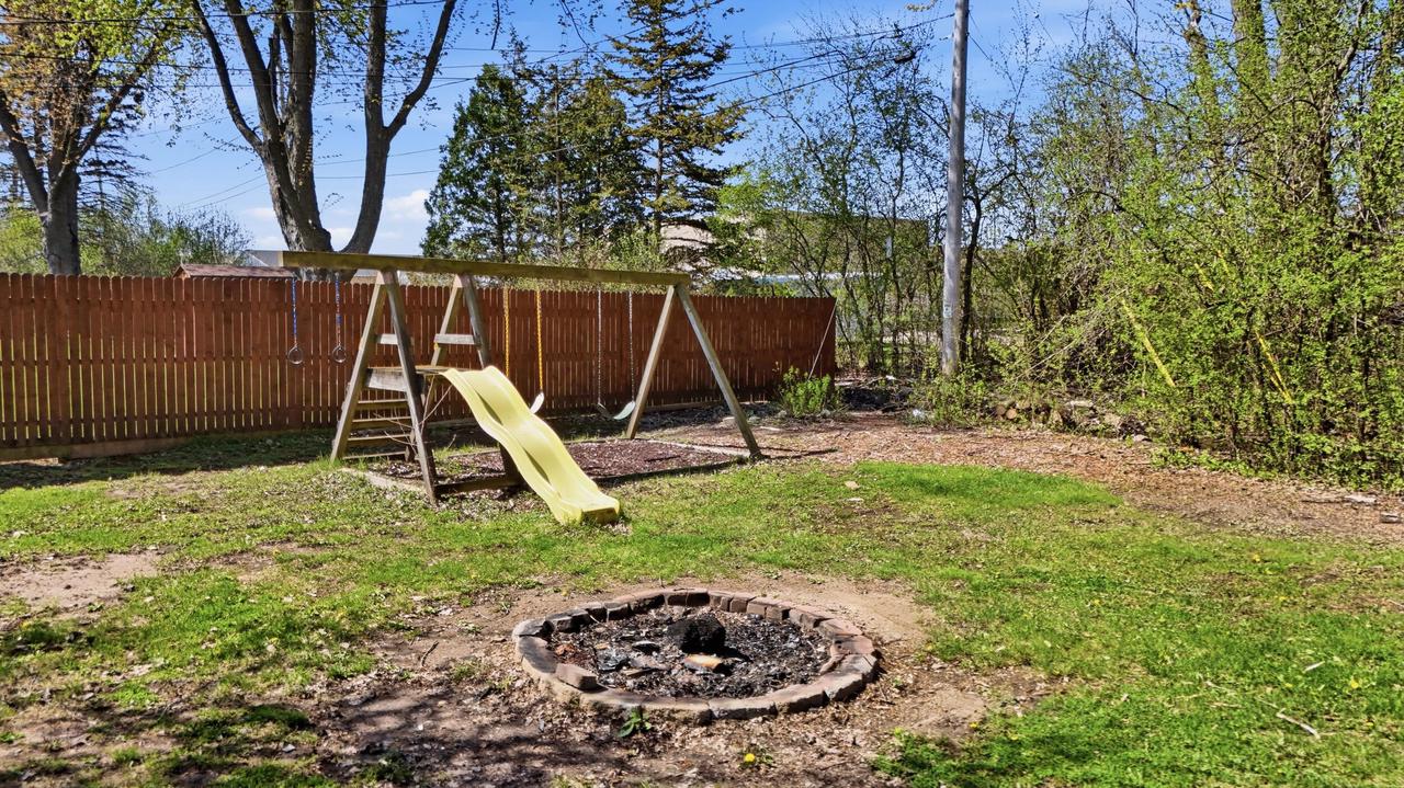 6731 South 111th STREET