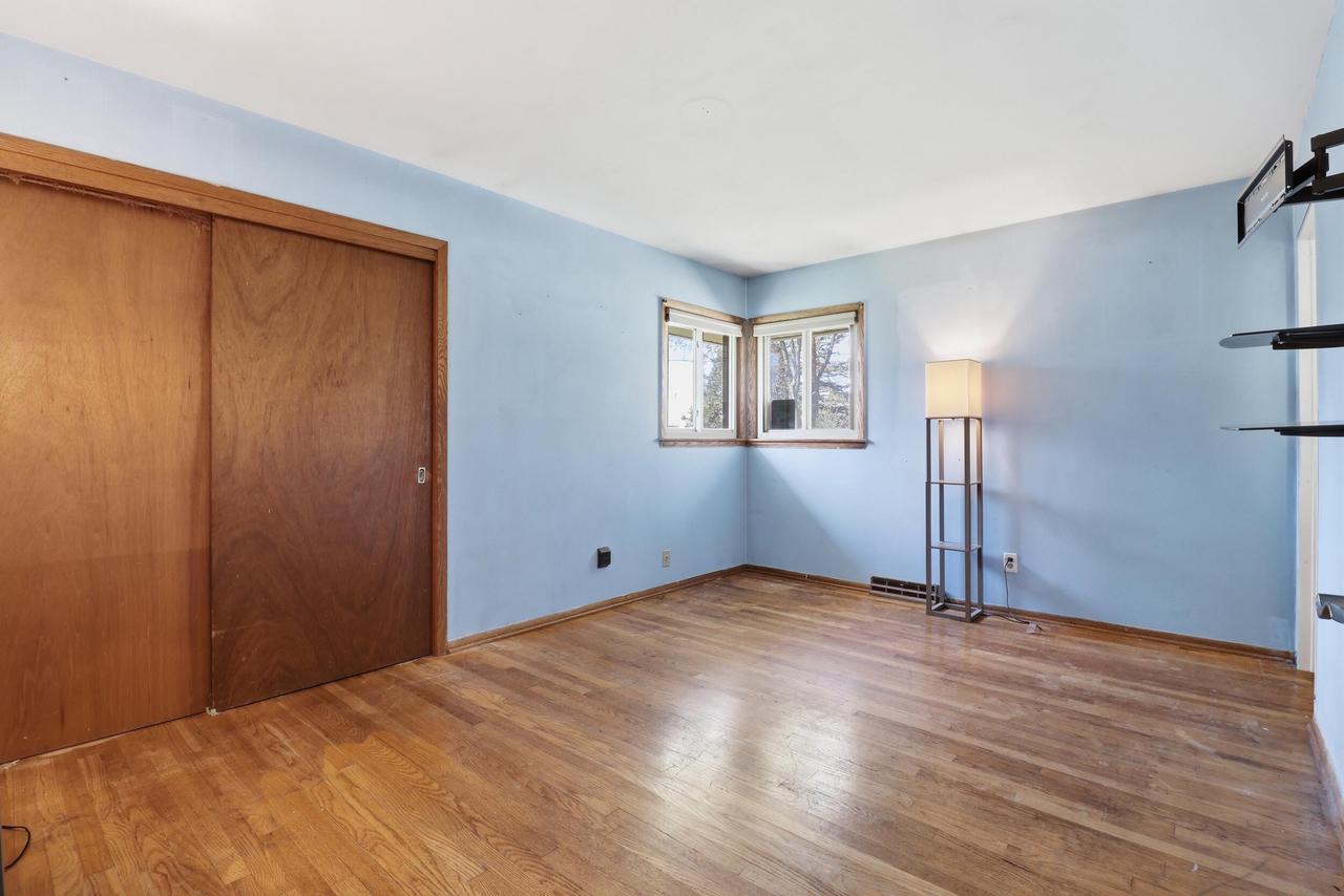 6731 South 111th STREET