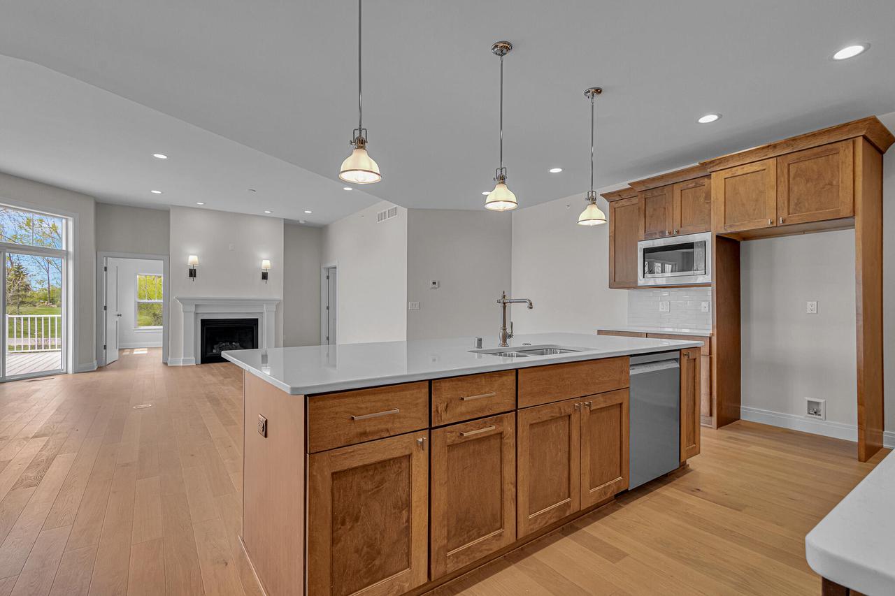 2990 N 186th STREET 5
