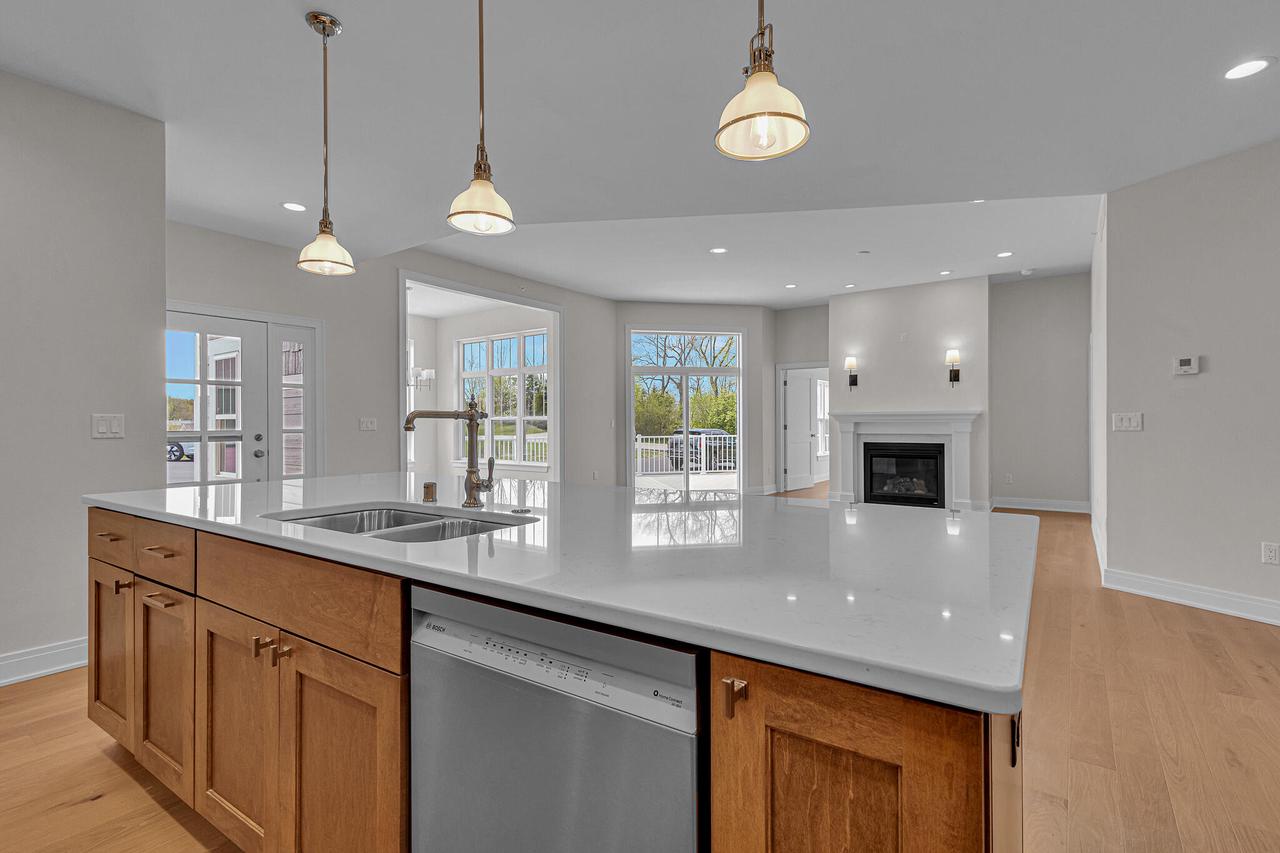2990 N 186th STREET 5
