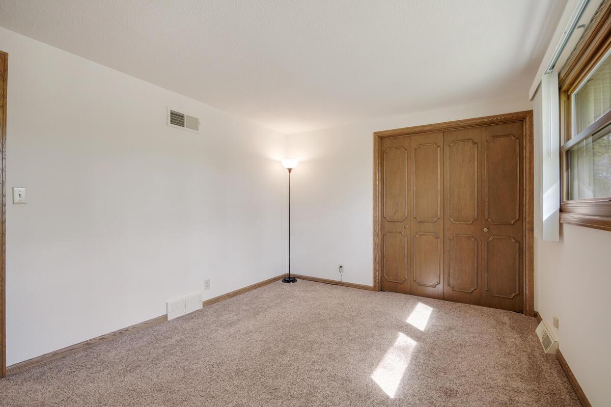 S54W23631 Maple Hill COURT