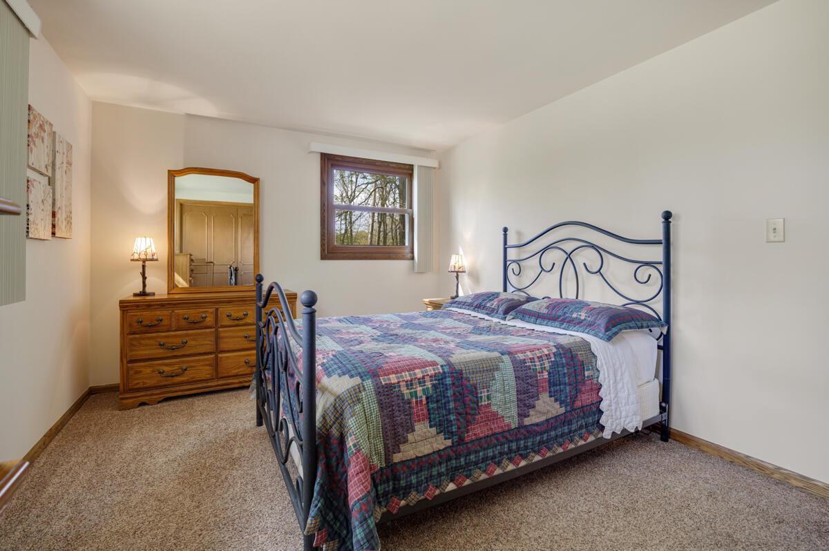 S54W23631 Maple Hill COURT