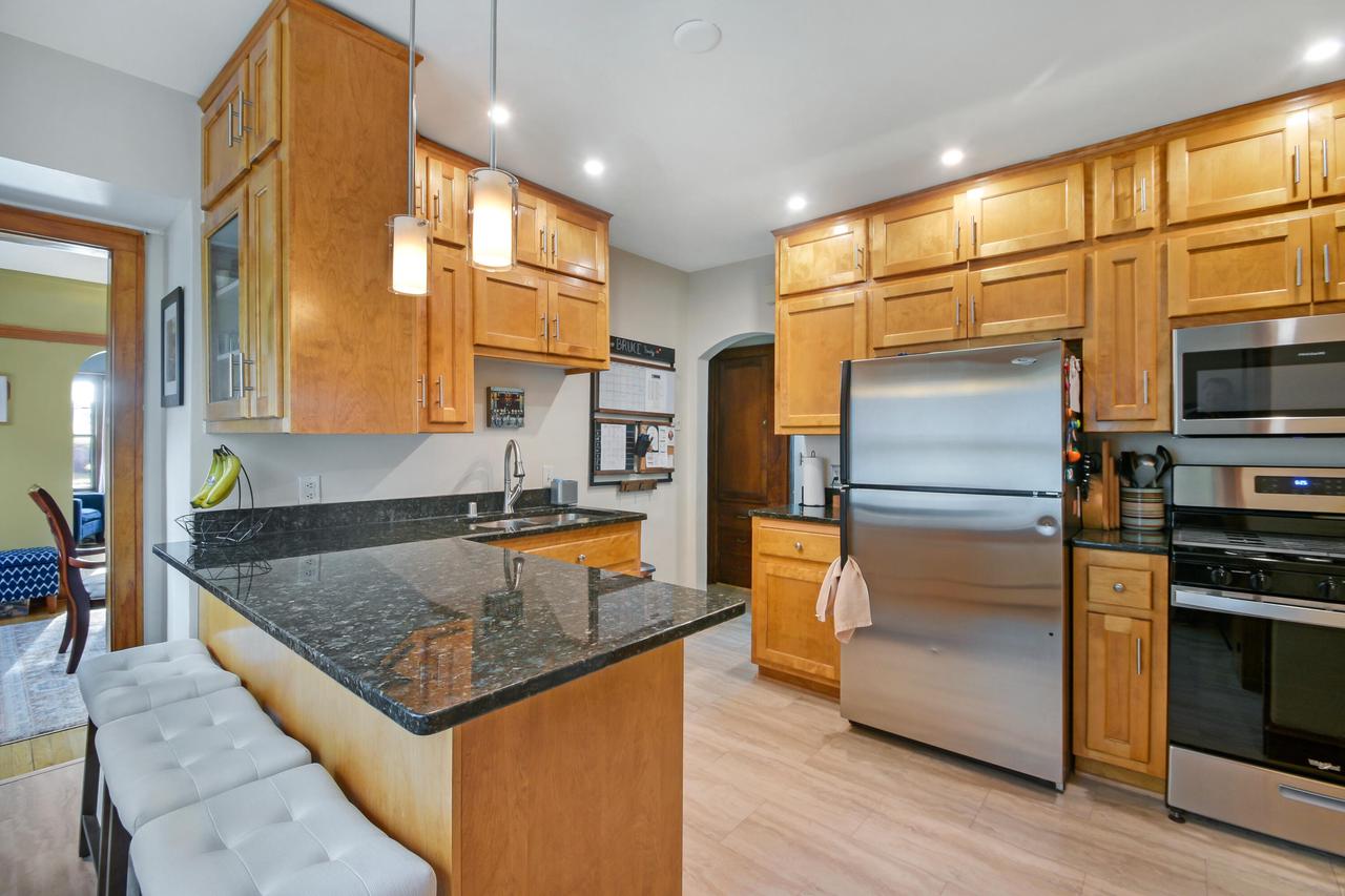 2224 N 60th STREET