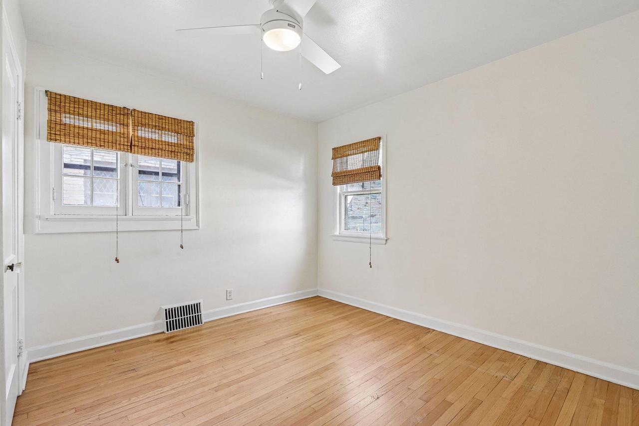 1571 S 74th STREET 1573
