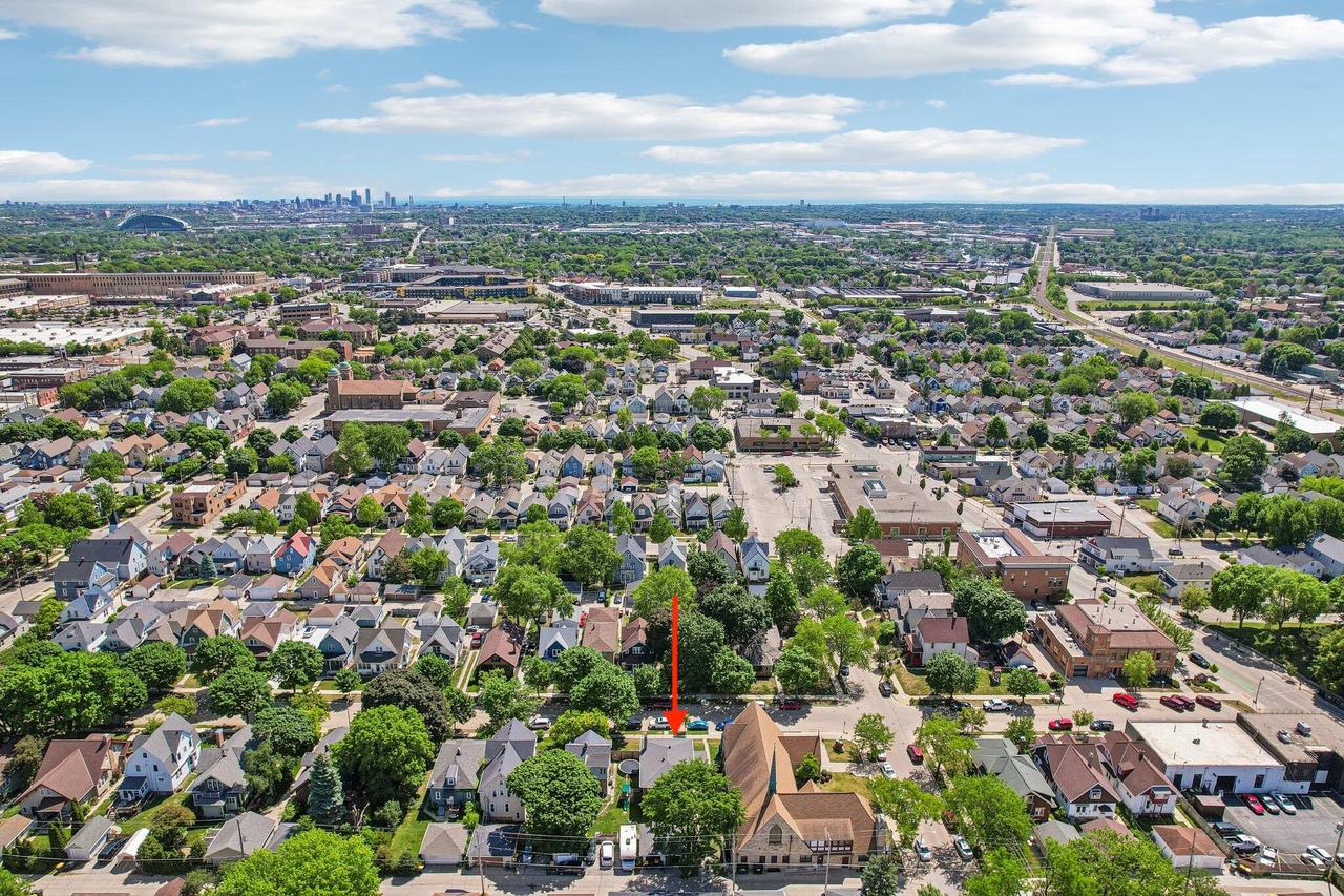 1571 S 74th STREET 1573