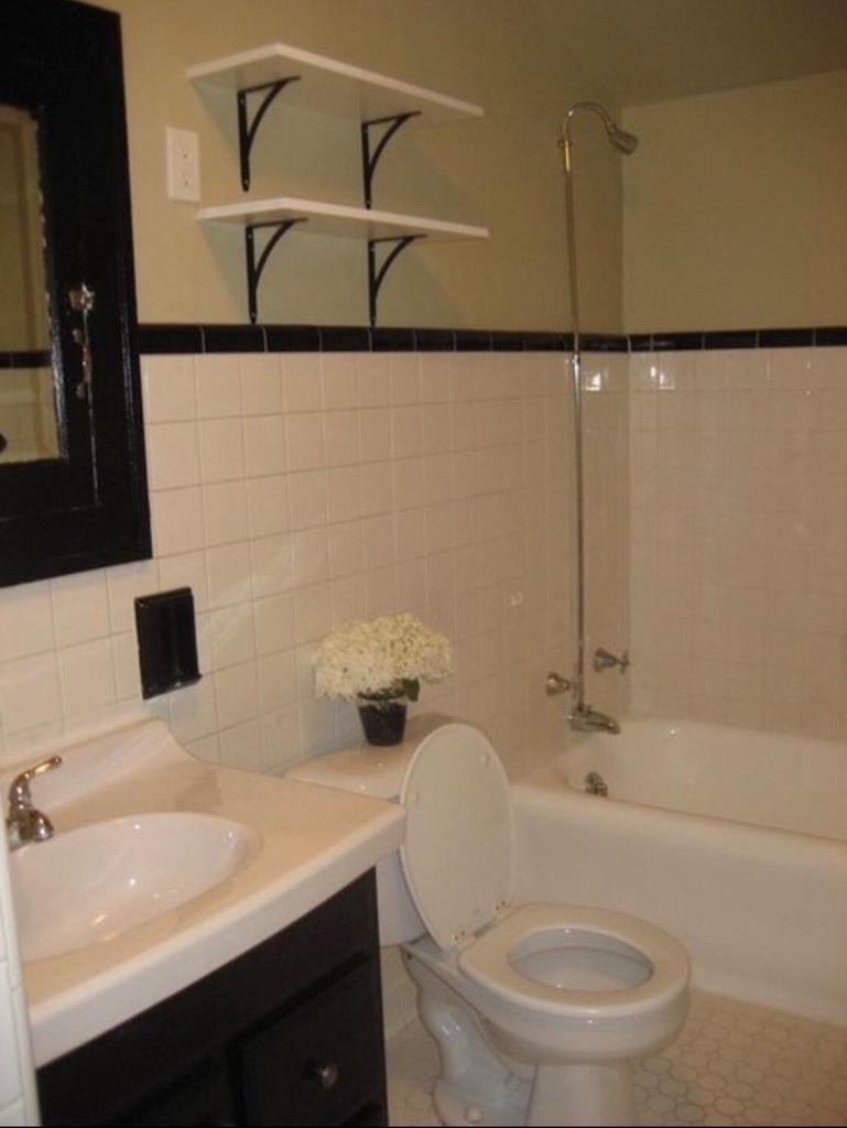 1571 S 74th STREET 1573