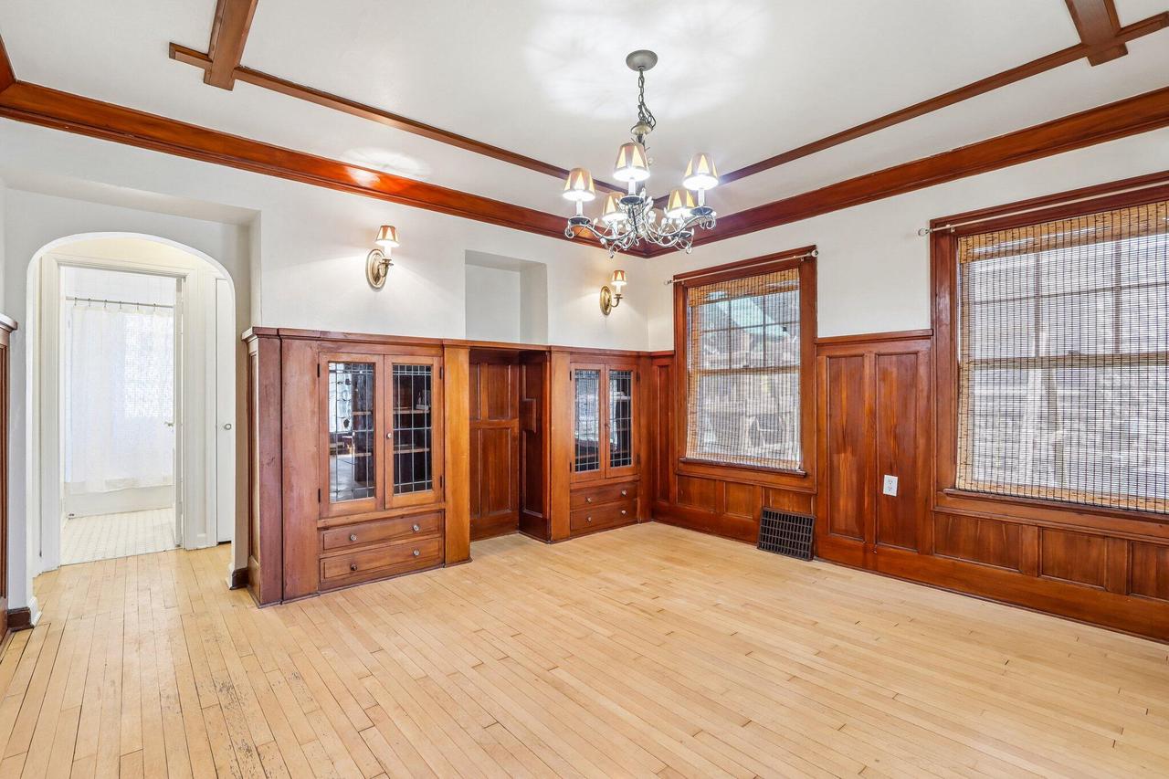 1571 S 74th STREET 1573