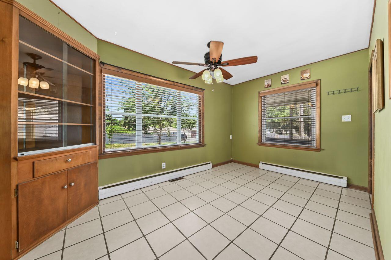 2802 S 47th STREET