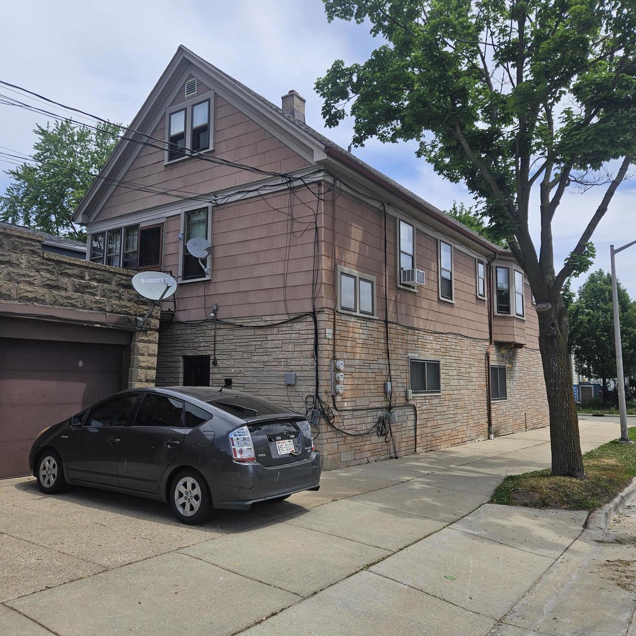 1229 S 62nd STREET 1231