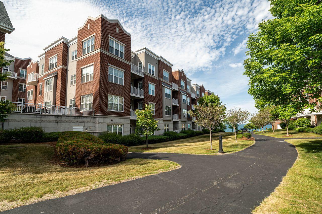 3870 S Lake DRIVE 1102