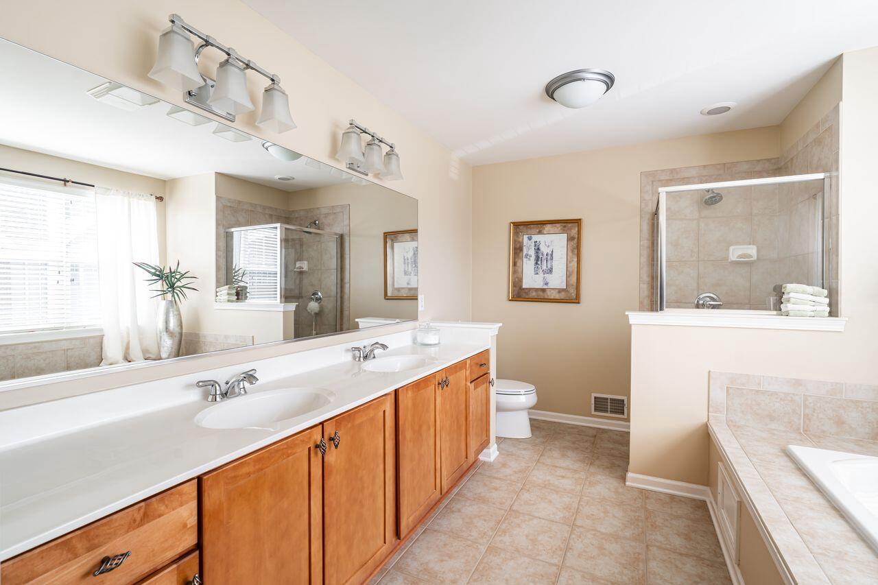 3870 S Lake DRIVE 1102