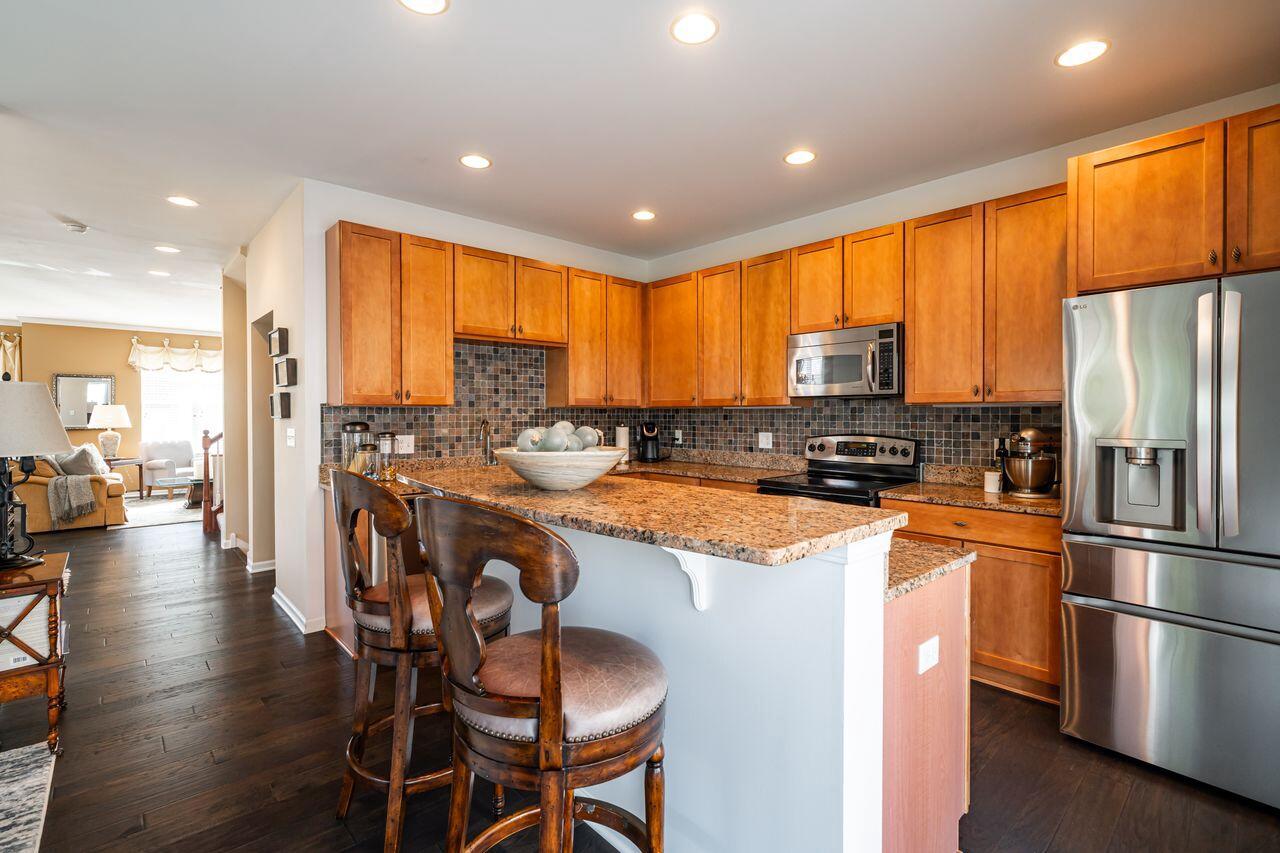 3870 S Lake DRIVE 1102