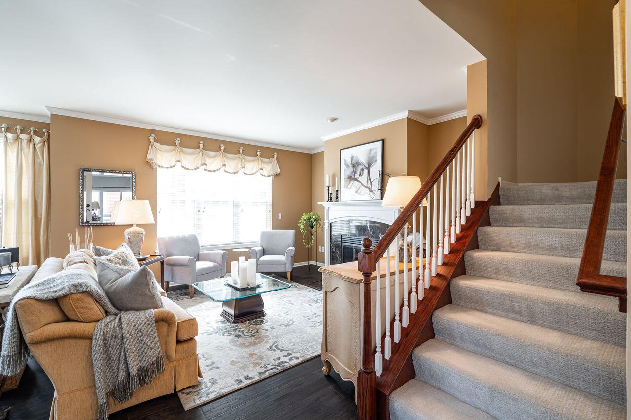 3870 S Lake DRIVE 1102