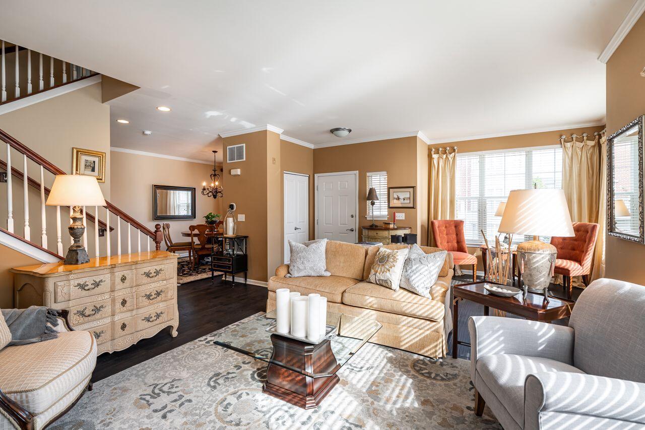 3870 S Lake DRIVE 1102