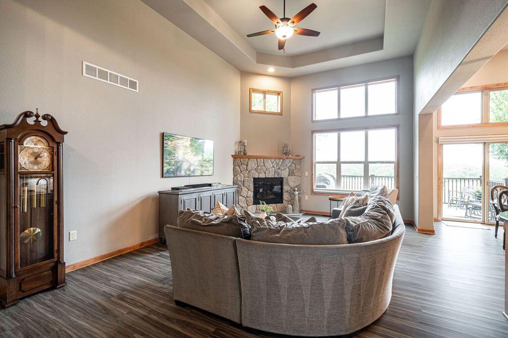 3412 Walnut TRAIL