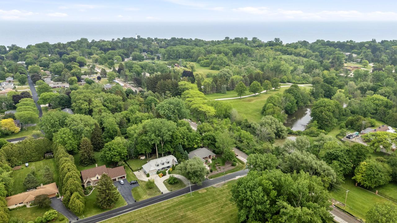 5001 Hunt Club ROAD
