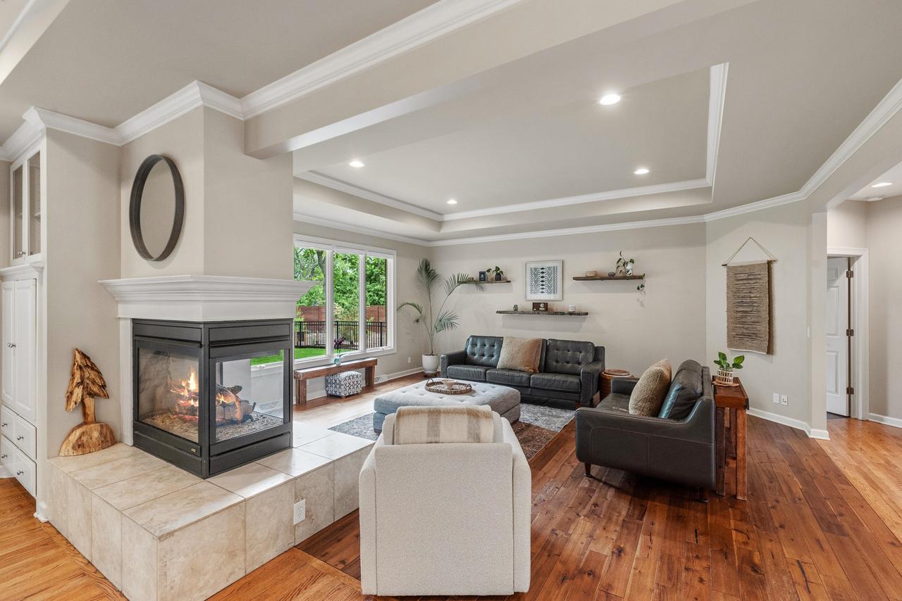 5001 Hunt Club ROAD