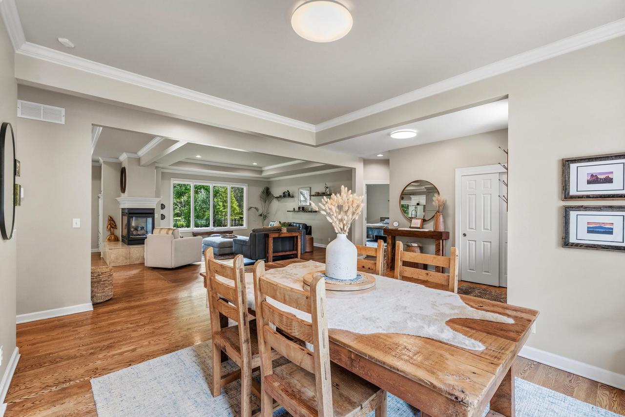 5001 Hunt Club ROAD
