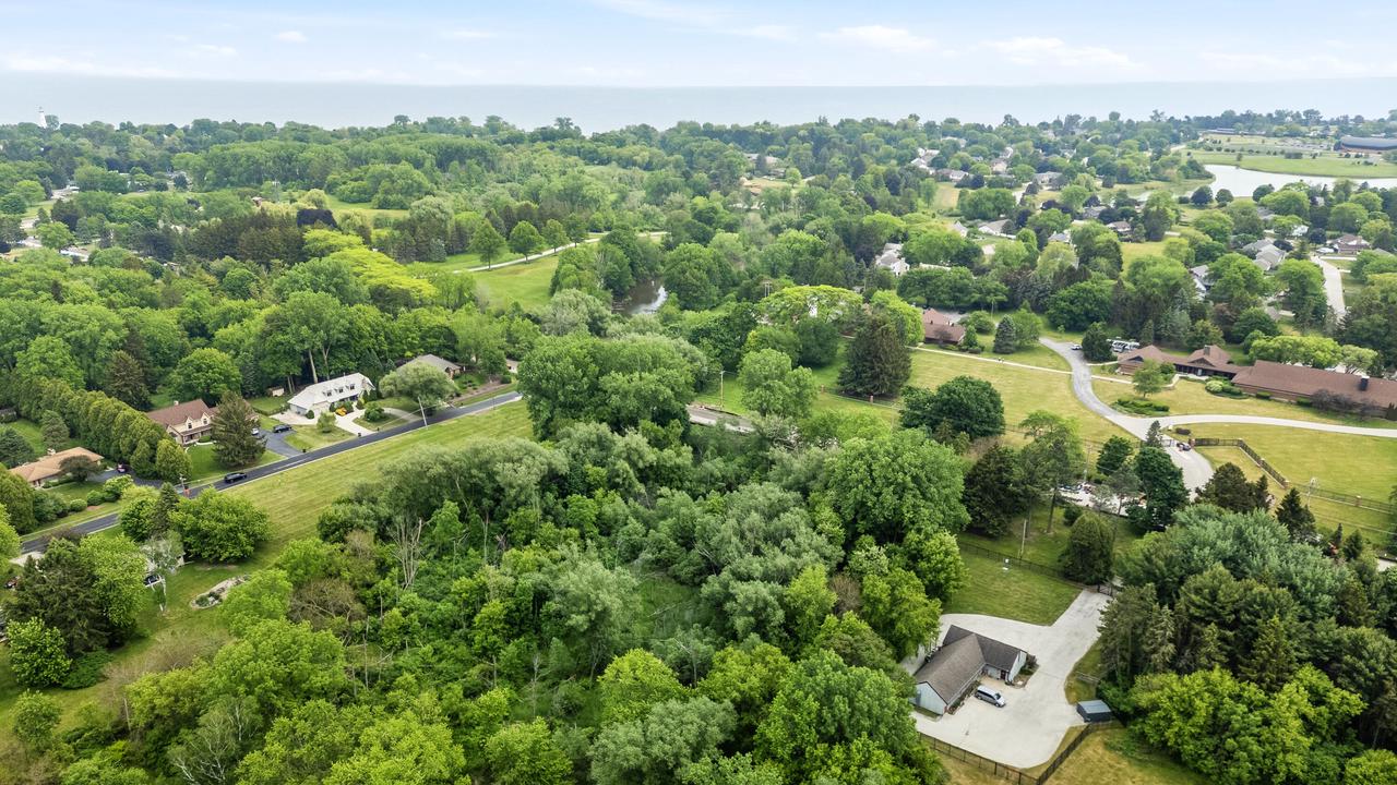 5001 Hunt Club ROAD