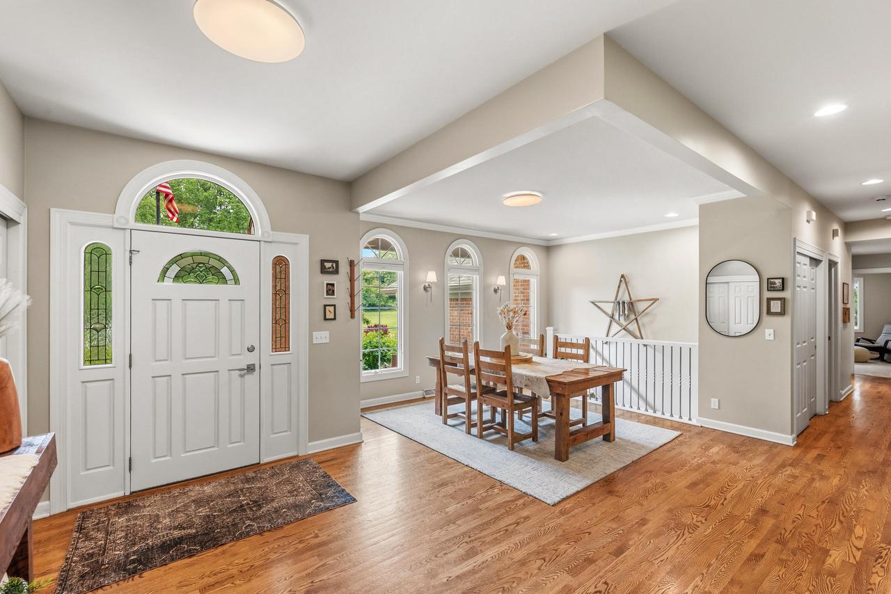 5001 Hunt Club ROAD