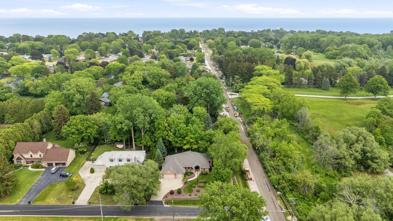 5001 Hunt Club ROAD