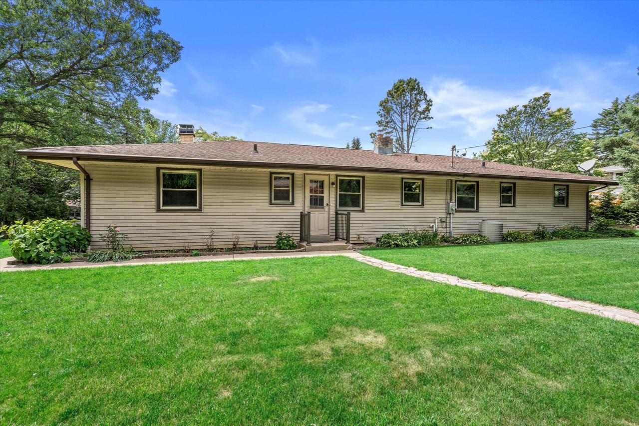 W136N8704 Esquire ROAD