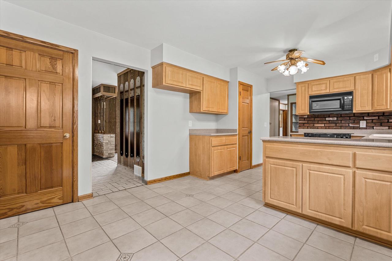 W136N8704 Esquire ROAD