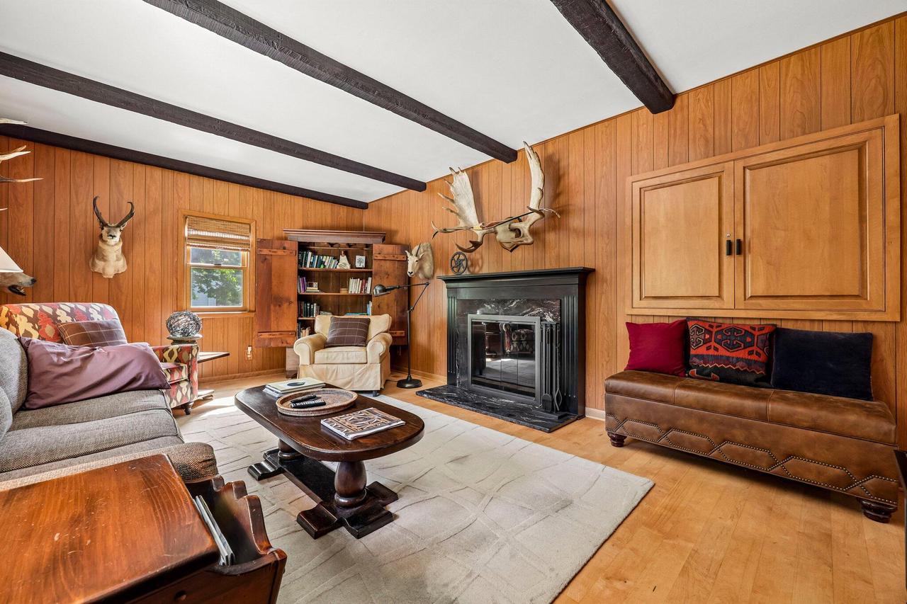 21700 Ann Rita DRIVE