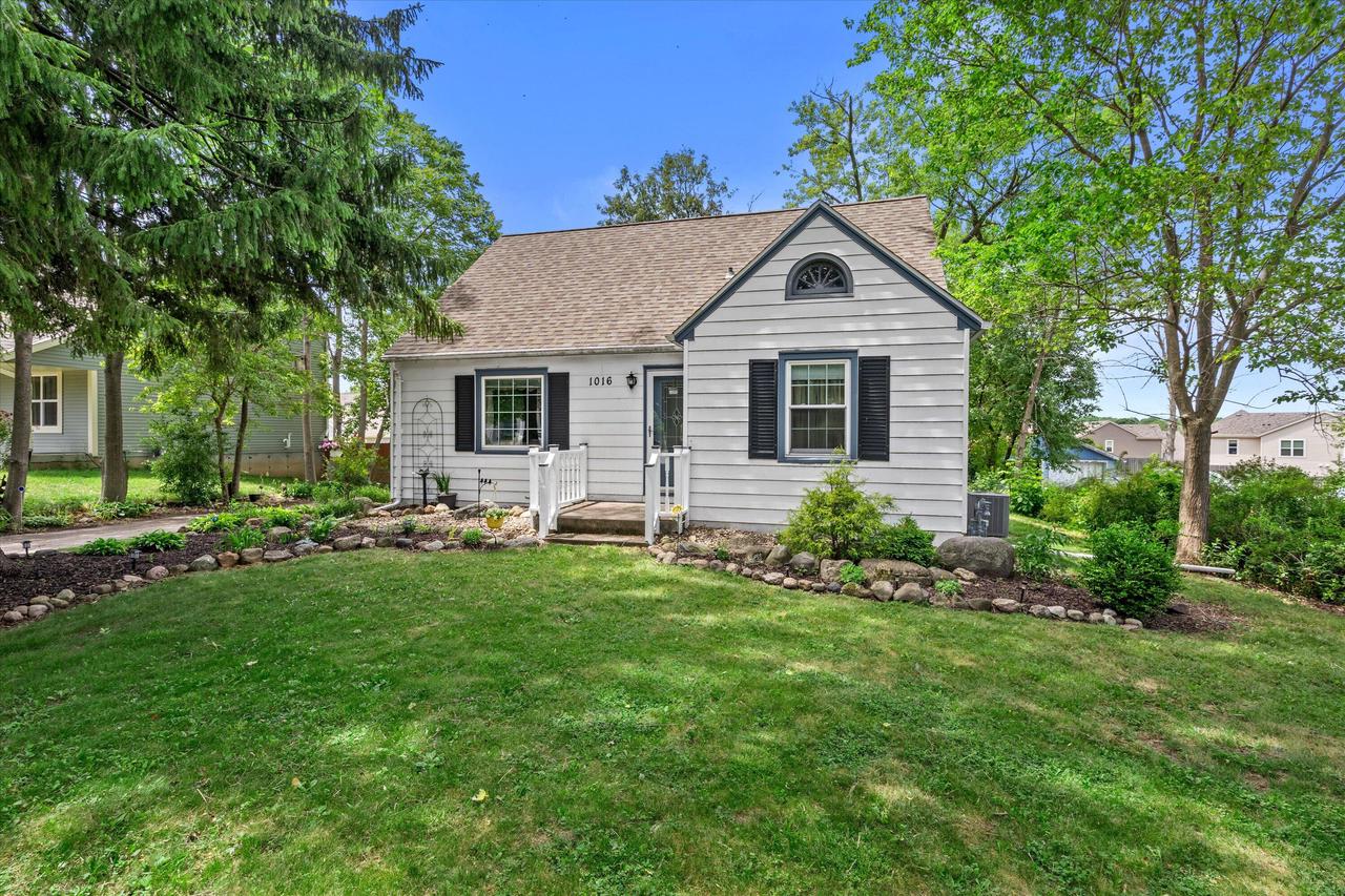 1016 Guthrie ROAD