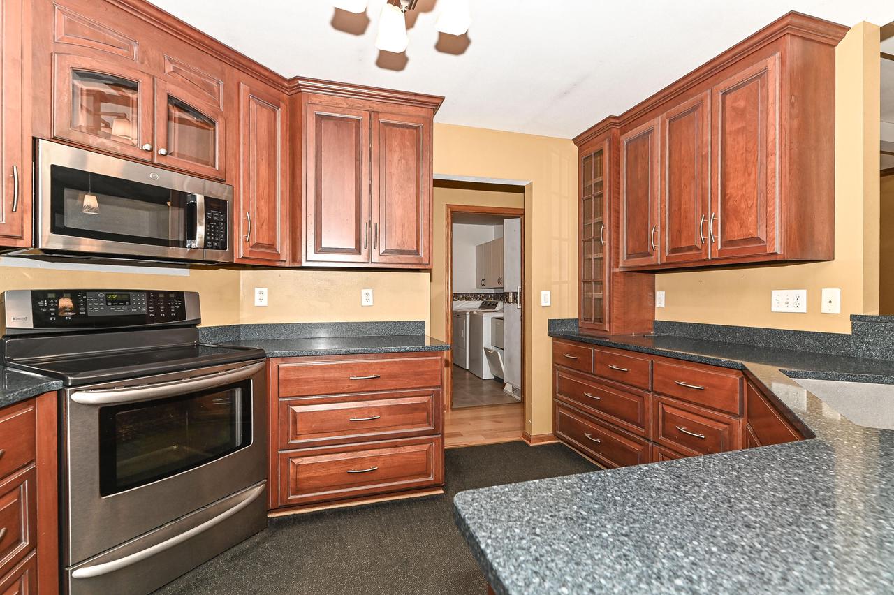 422 Eastern TRAIL