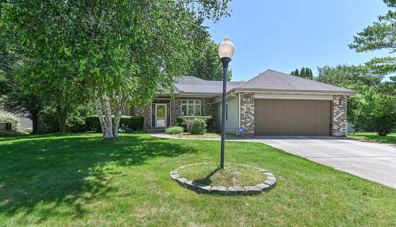 422 Eastern TRAIL