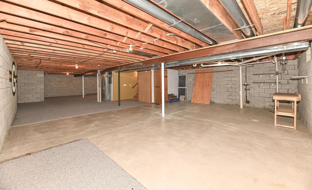 422 Eastern TRAIL