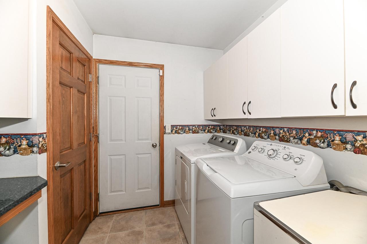 422 Eastern TRAIL
