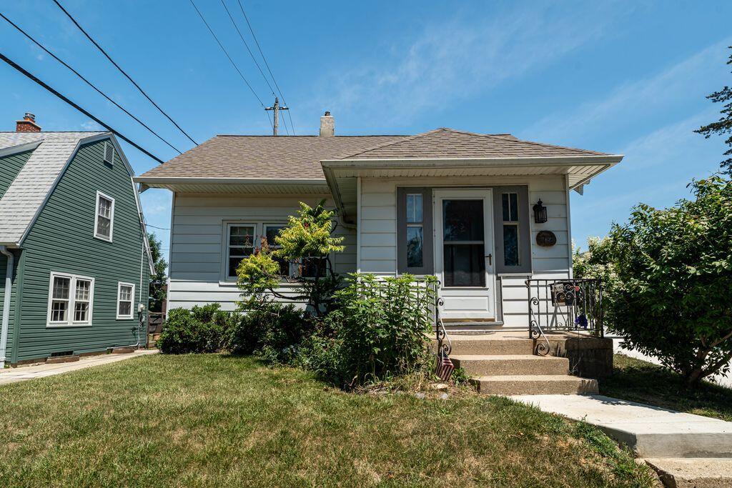 7722 W Mount Vernon AVENUE