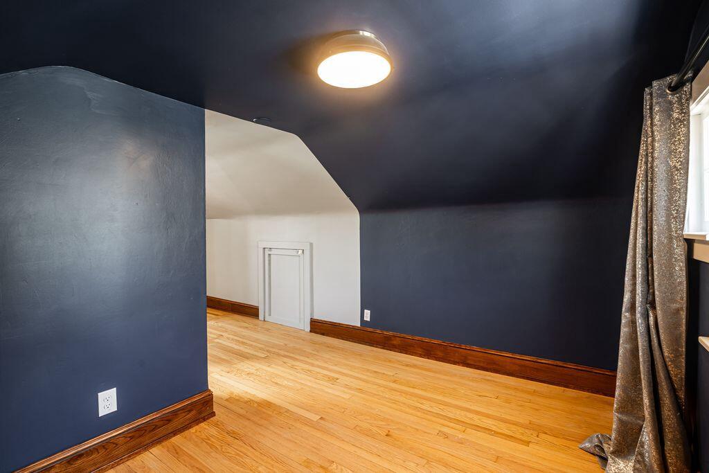 7722 W Mount Vernon AVENUE