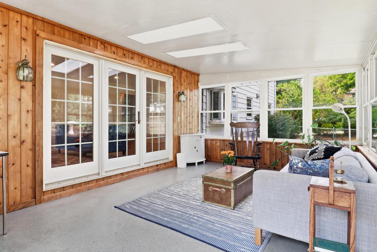 2800 Berkshire DRIVE